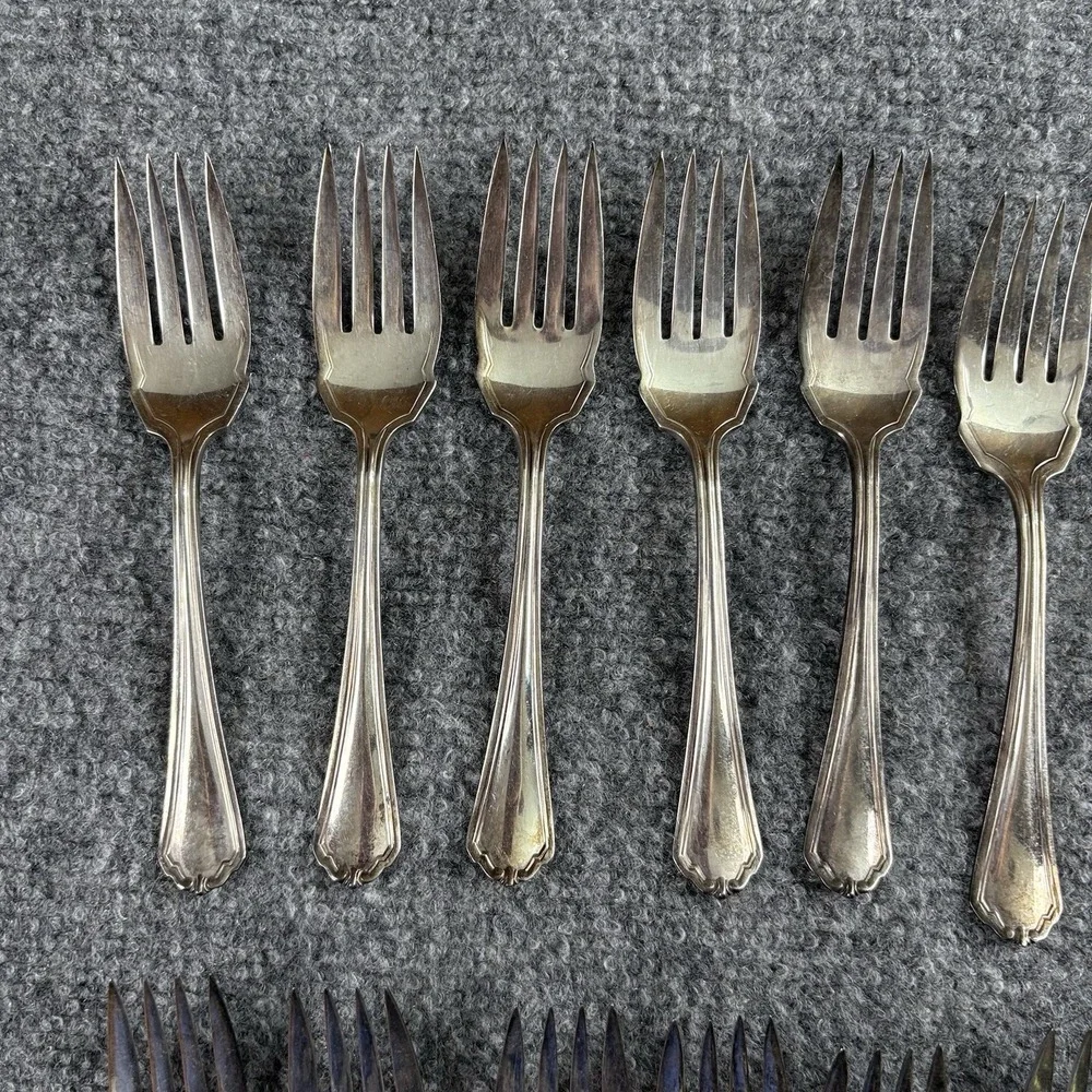 VTG 12 Rogers AA Puritan 1912 Individual Salad Forks Silverplate Pat Sept 3 1912